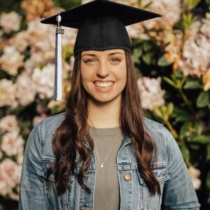 Meet your Posher, Alaina